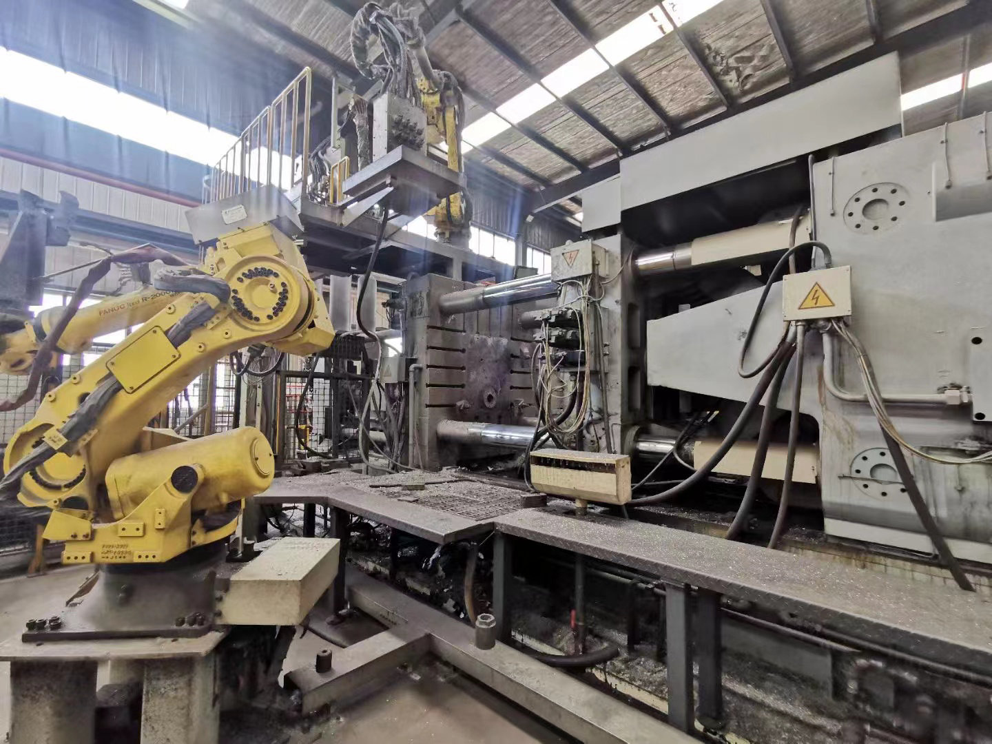 二手壓鑄機的維修保養尤為重要